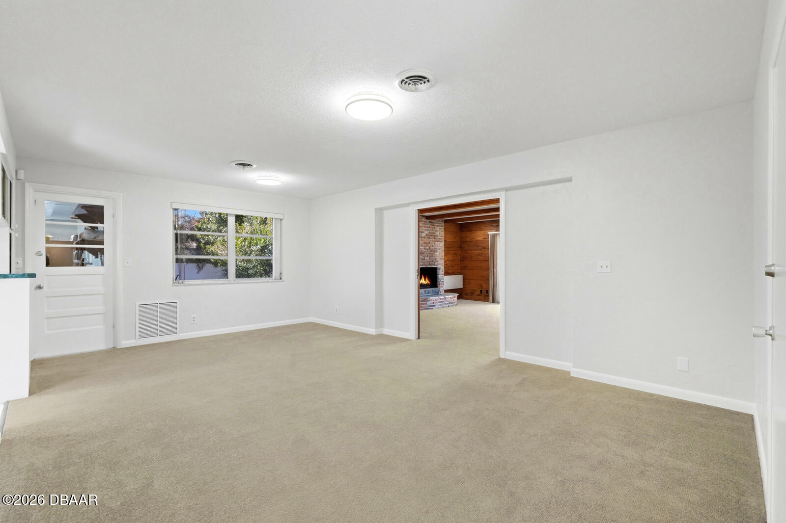 59 Amsden Road Ormond Beach, FL 32176 - Photo 24 of 73 20 family room 3 (1)