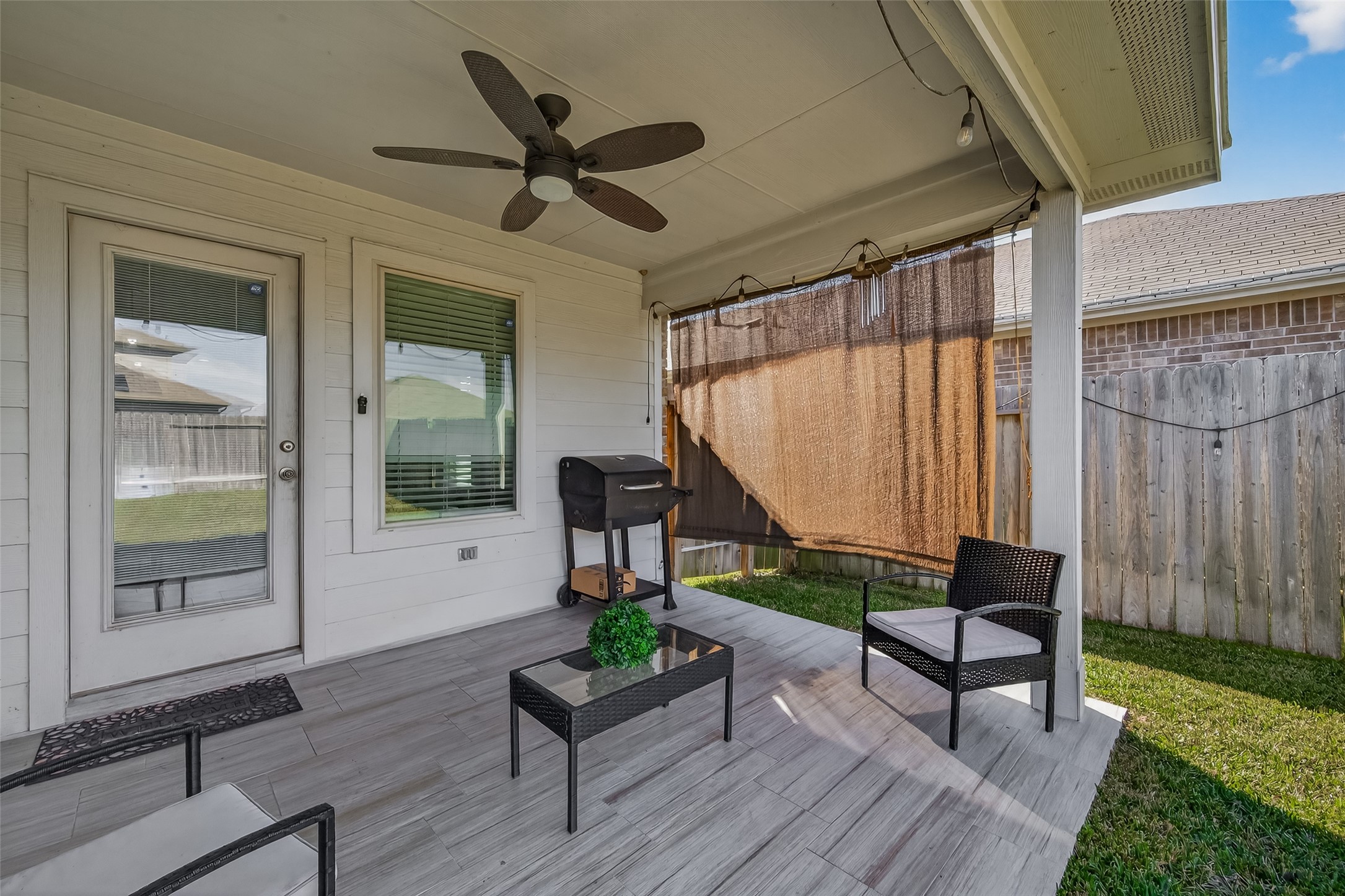 2407 Hartsel Frst Trail Spring, TX 77373 - Photo 23 of 26 a living room with furniture and a window