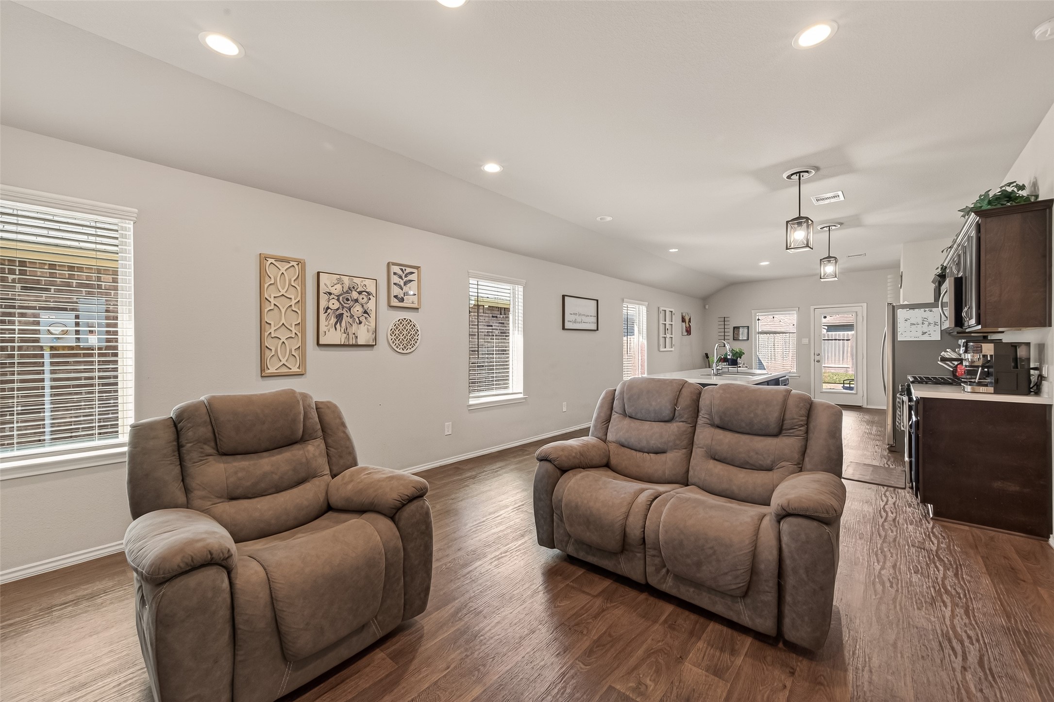 2407 Hartsel Frst Trail Spring, TX 77373 - Photo 7 of 26 a living room with furniture and a flat screen tv