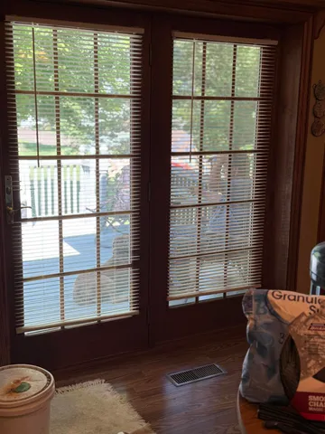 $260,000 | 15940 Elmira Street, Lansing, MI 48906