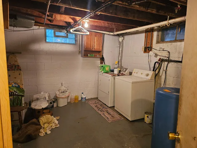 $260,000 | 15940 Elmira Street, Lansing, MI 48906