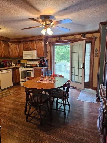 $260,000 | 15940 Elmira Street, Lansing, MI 48906