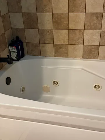 $260,000 | 15940 Elmira Street, Lansing, MI 48906