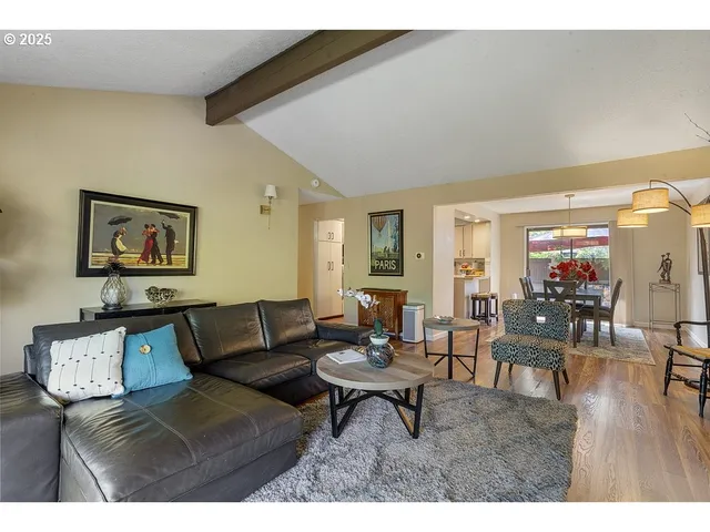 $358,000 | 14729 Northeast Stanton Court, Portland, OR 97230