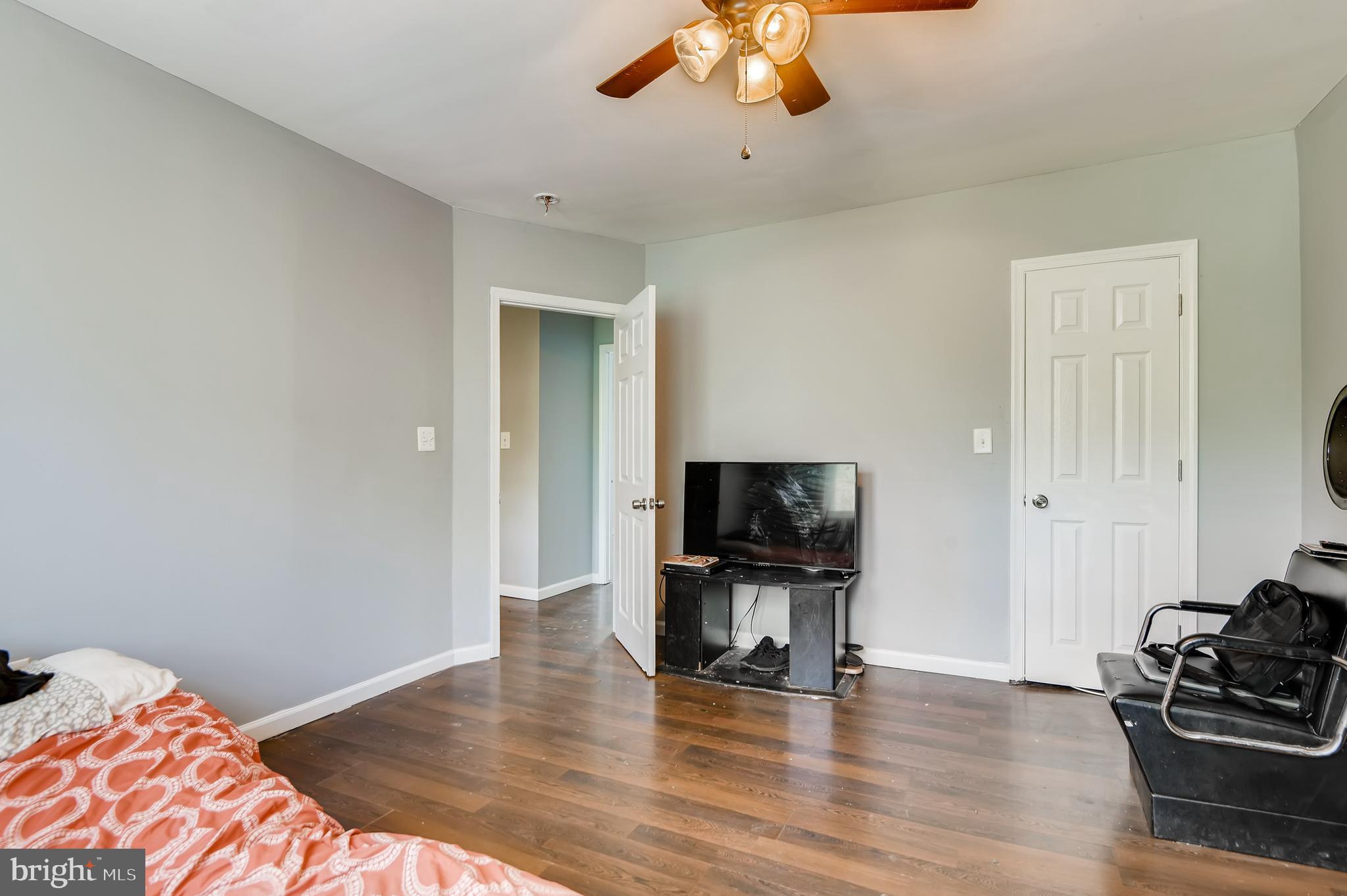 4143 Fairfax Road Baltimore, MD 21216 - Photo 13 of 23