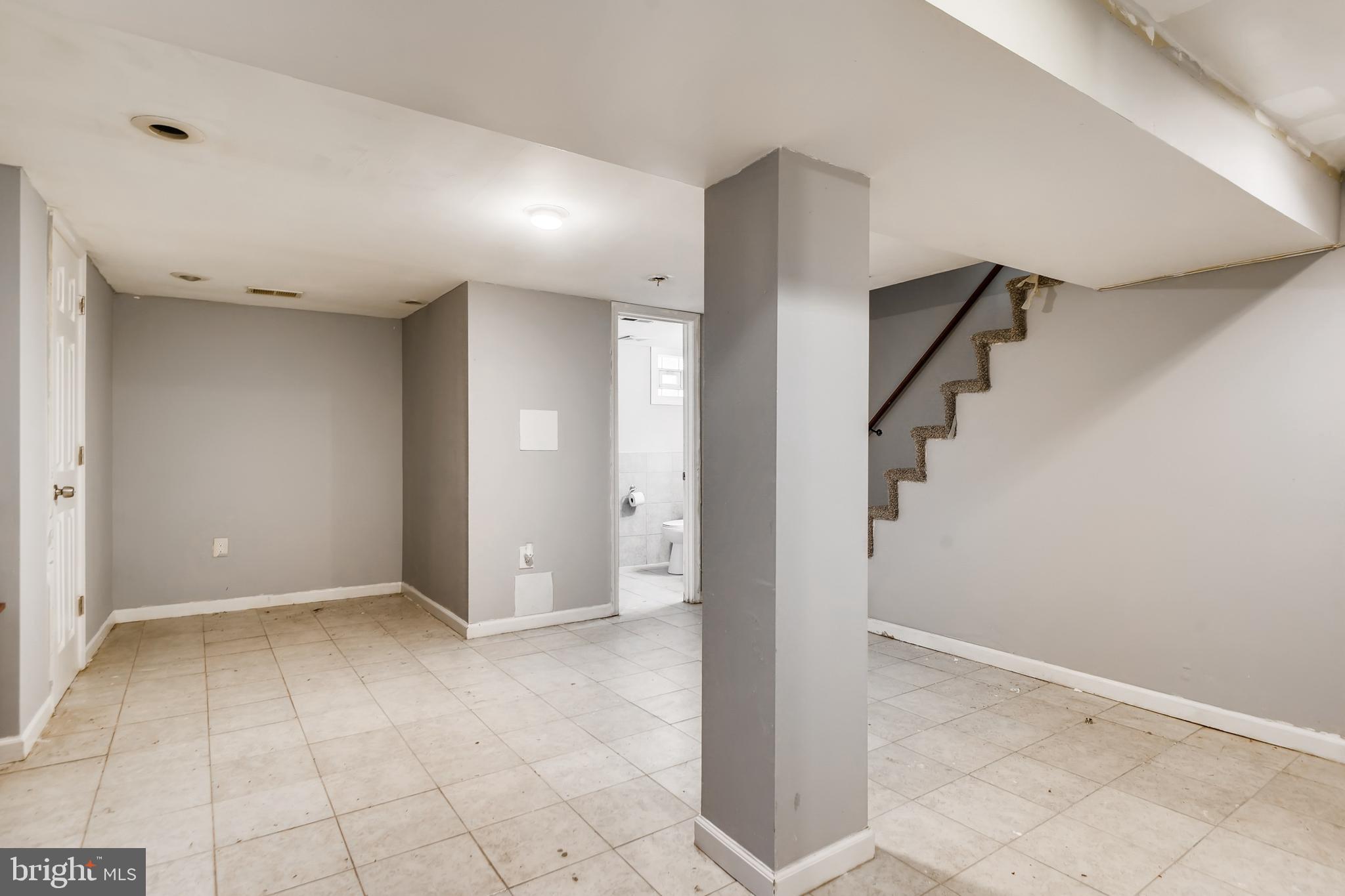 4143 Fairfax Road Baltimore, MD 21216 - Photo 20 of 23