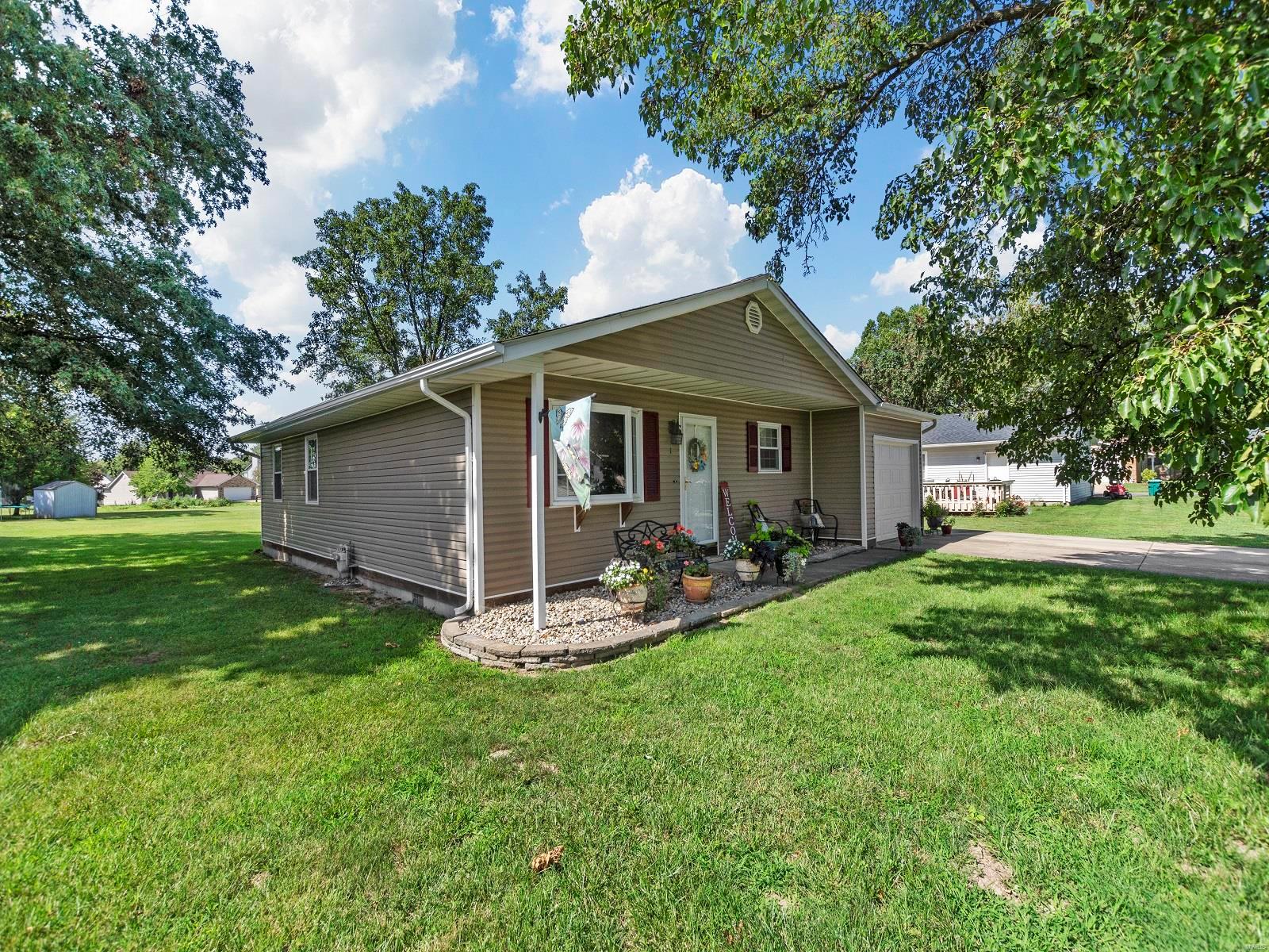 1 Adams Street Smithton, IL 62285 - Photo 24 of 32