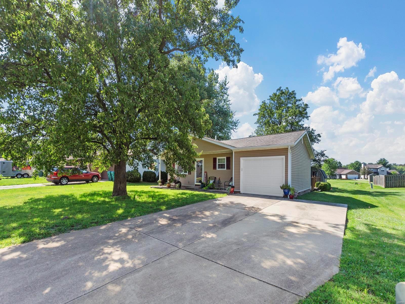 1 Adams Street Smithton, IL 62285 - Photo 26 of 32