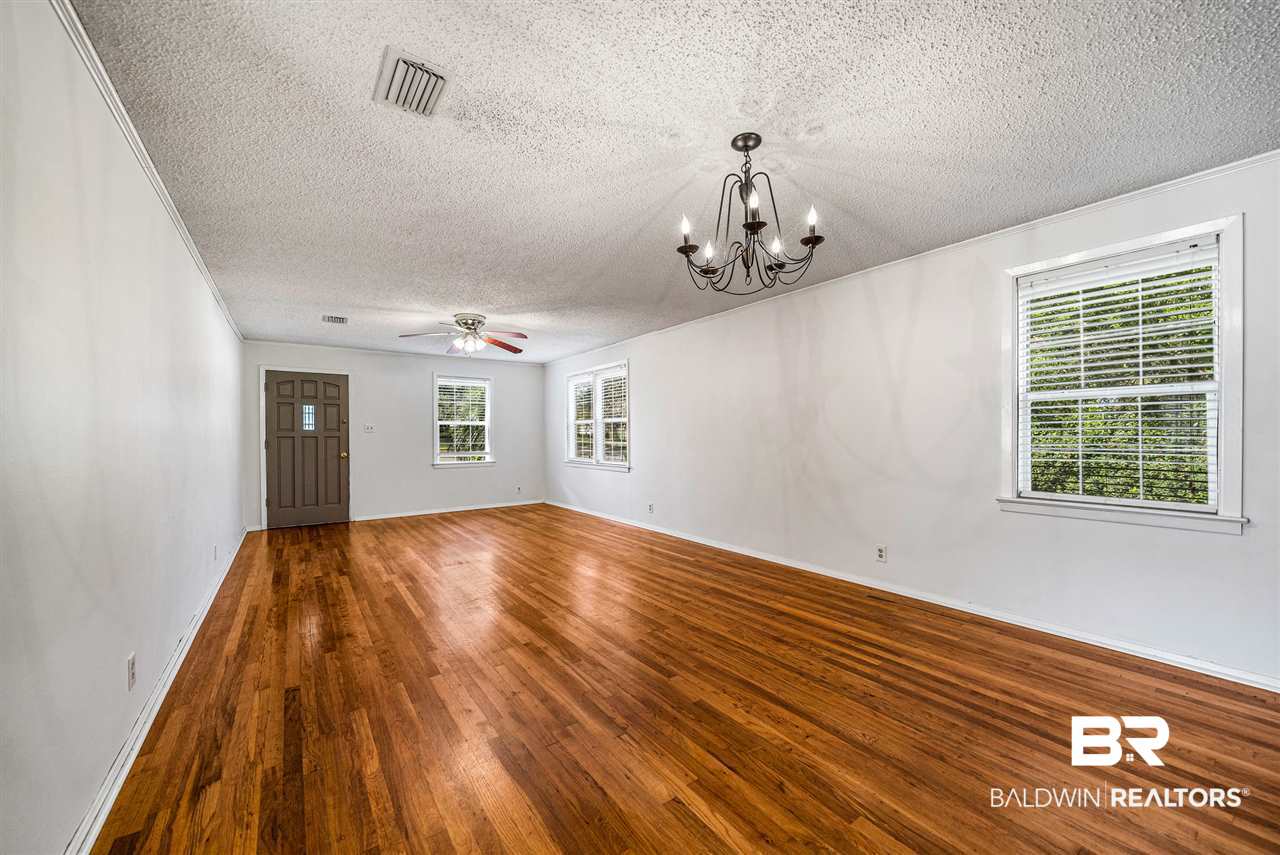 501 Volanta Avenue Fairhope, AL 36532 - Photo 7 of 17