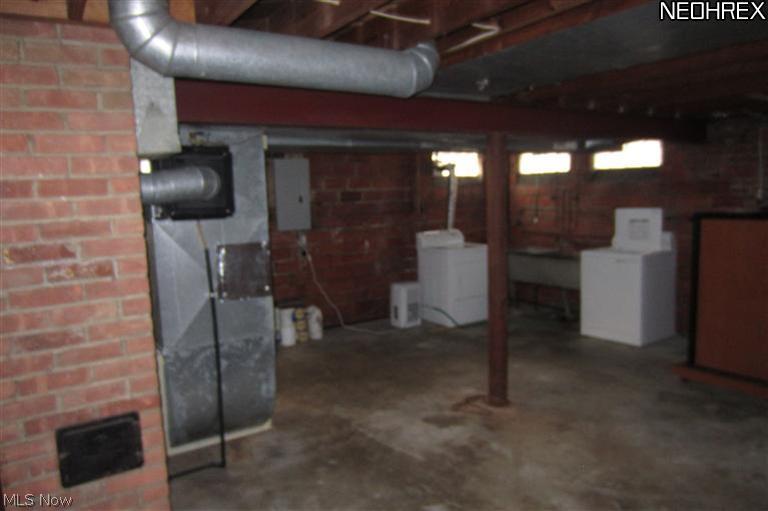 14603 Alger Road Cleveland, OH 44111 - Photo 14 of 20 Gallery Image 14
