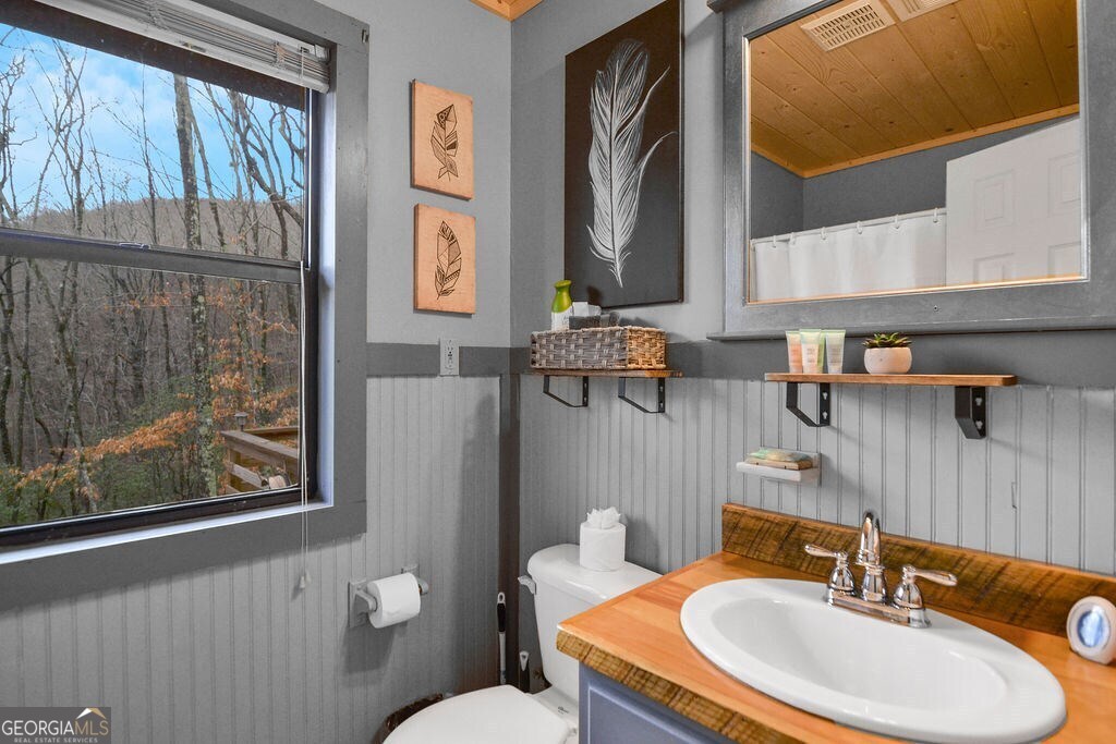 34 Garrett Circle Ellijay, GA 30536 - Photo 17 of 35