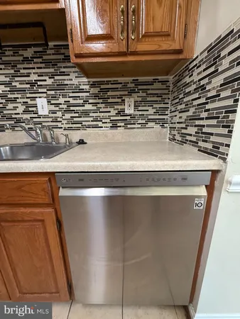 $3,250 | 6458 Autumn Glen Court, Alexandria, VA 22312