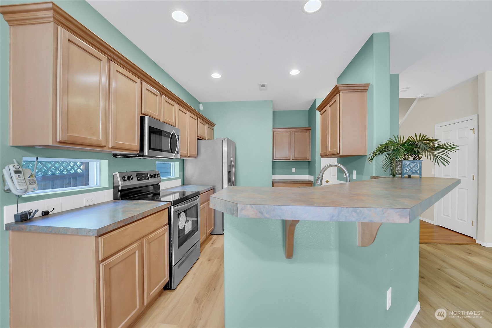 3240 Southeast 12th Street, Unit 1034 Renton, WA 98058 - Photo 10 of 31 Gallery Image 10