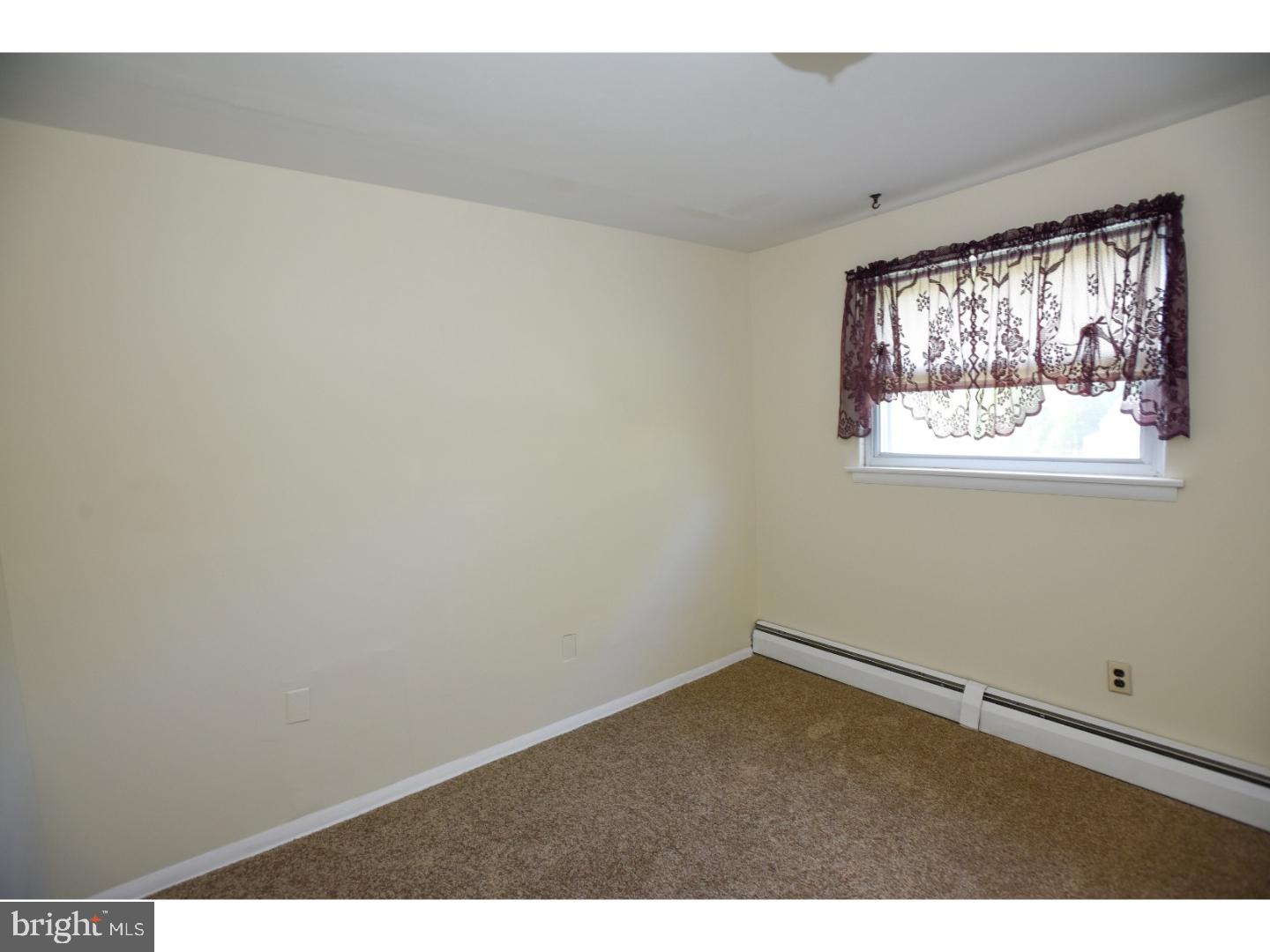 1570 Deer Run Road Warminster, PA 18974 - Photo 19 of 25 Bedroom