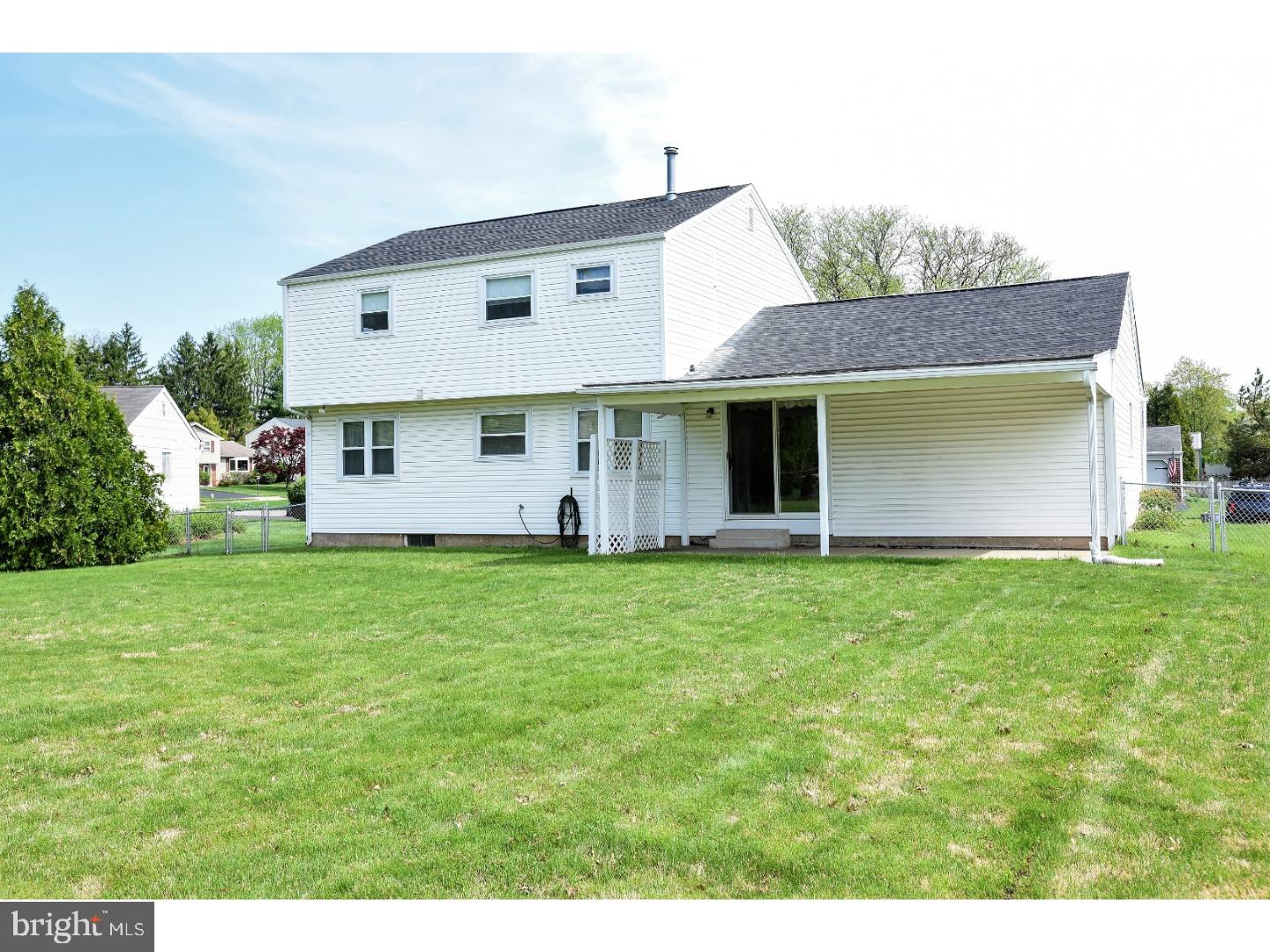 1570 Deer Run Road Warminster, PA 18974 - Photo 22 of 25 Exterior Back