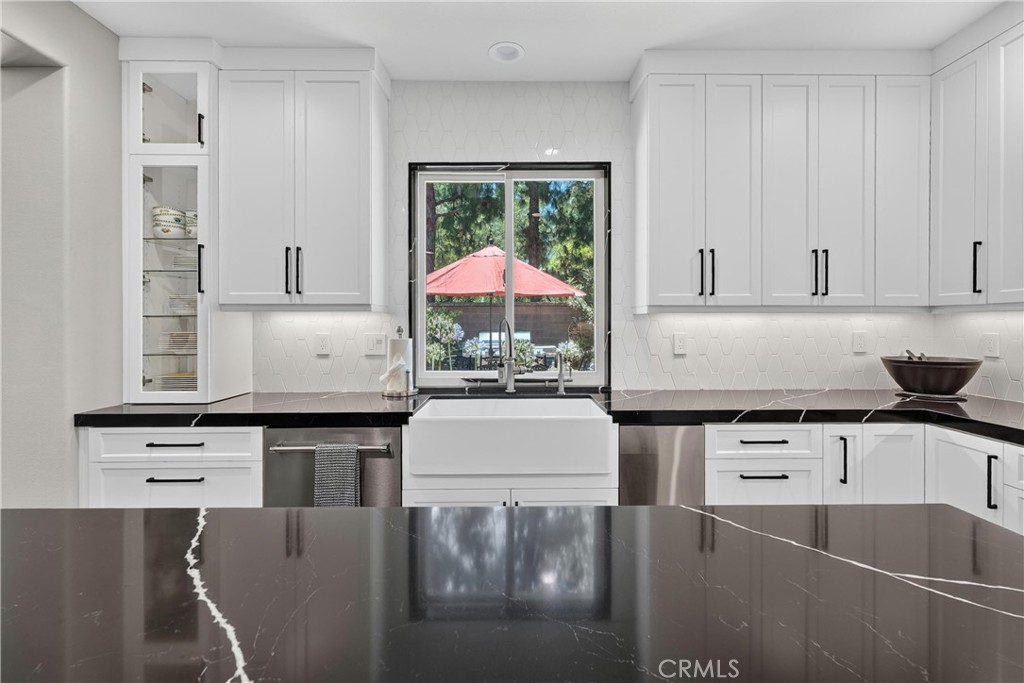 8 Castlebar Irvine, CA 92618 - Photo 21 of 69