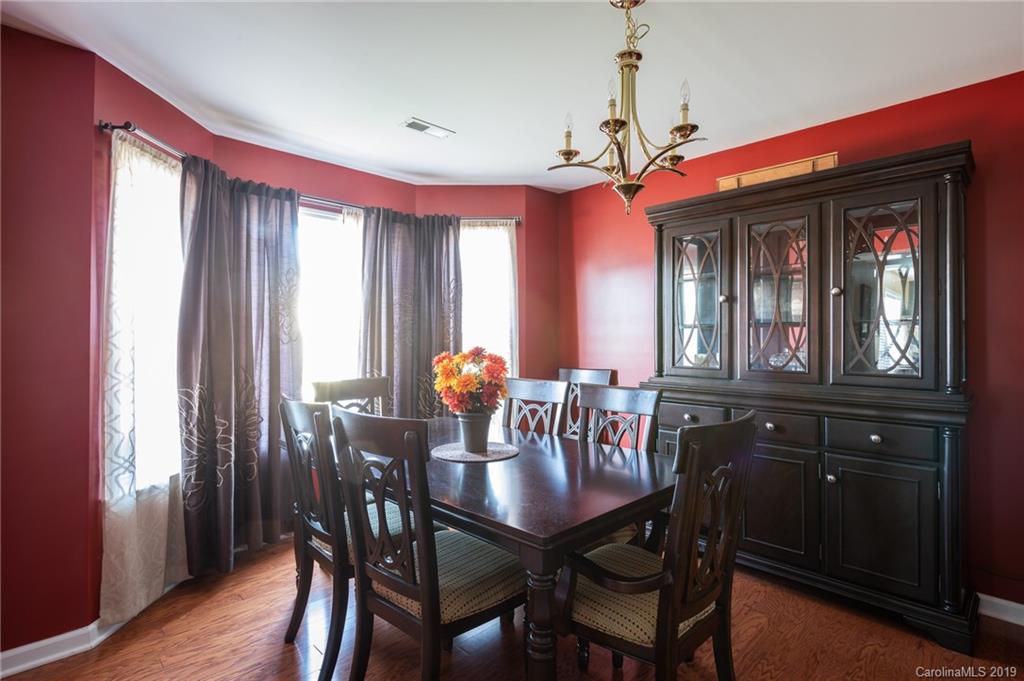 161 Haw River Road Fletcher, NC 28732 - Photo 8 of 33