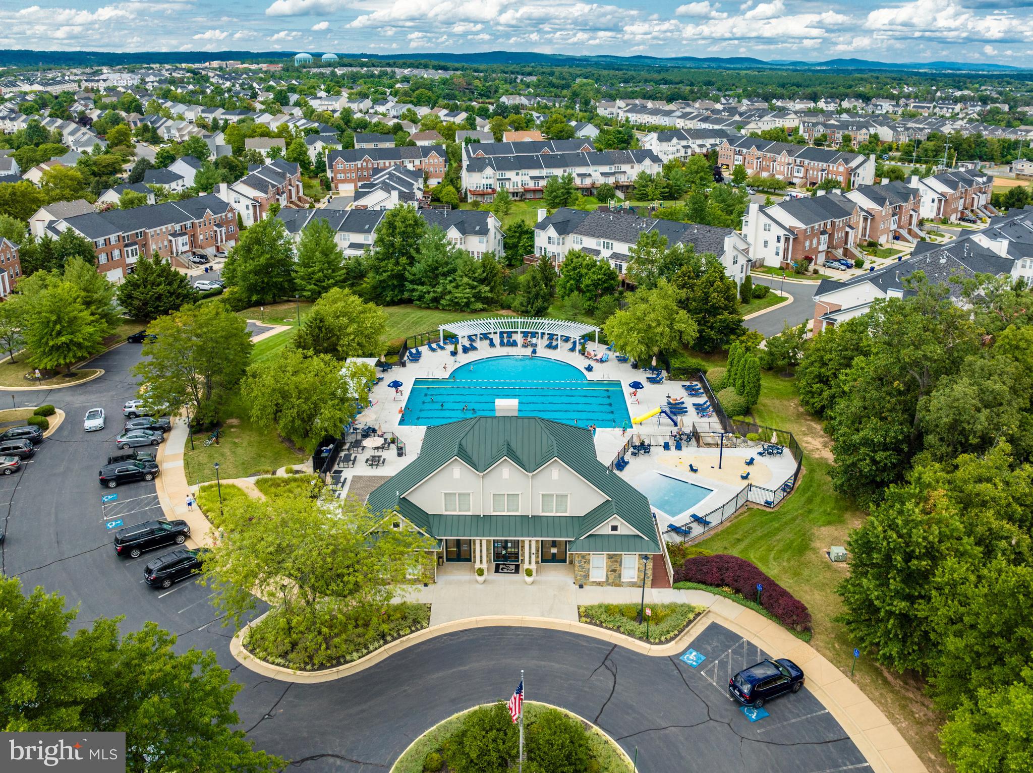 43179 Parkers Ridge Drive Leesburg, VA 20176 - Photo 106 of 108 an aerial view of a house with yard swimming pool and outdoor seating