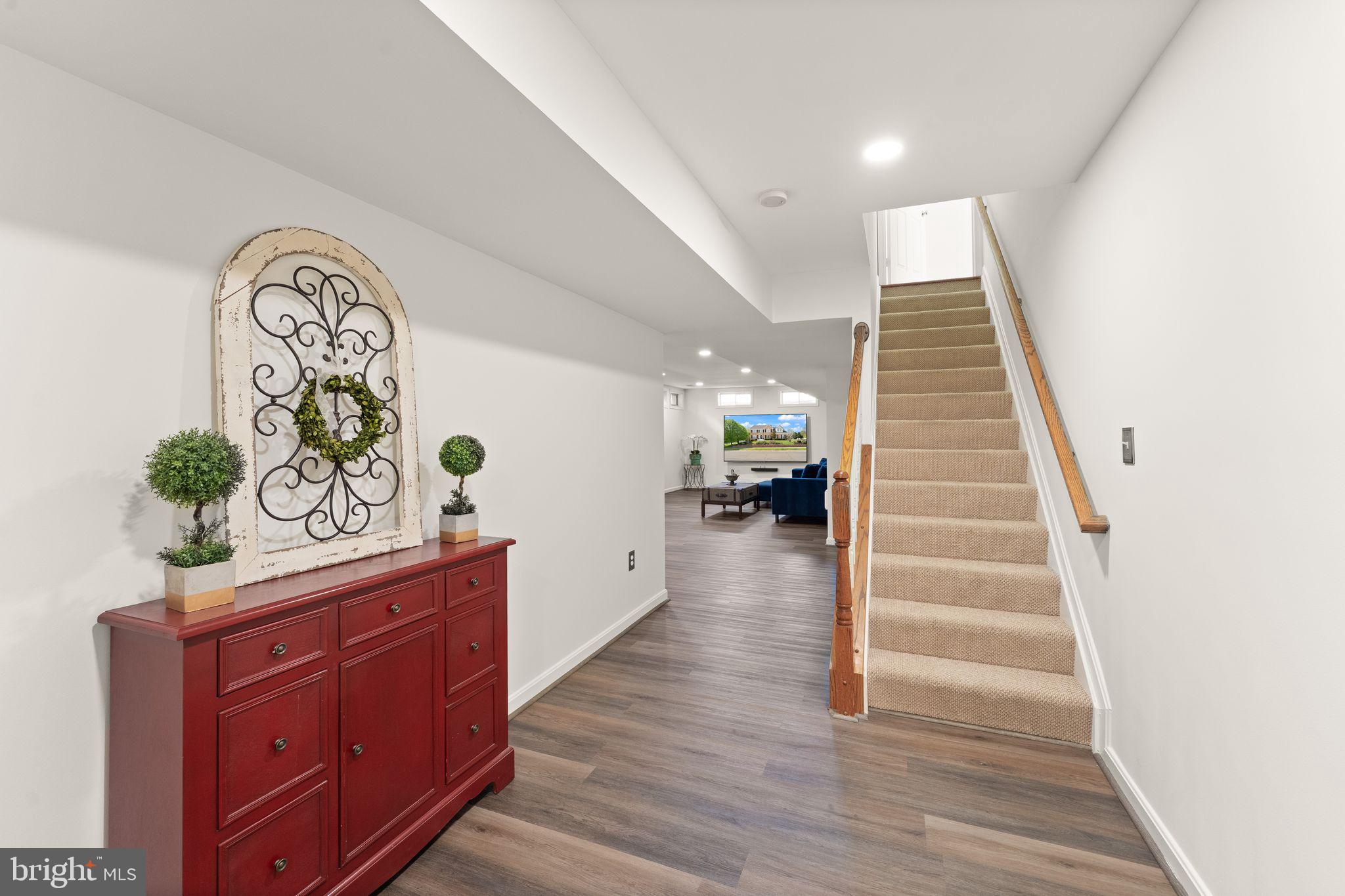 43179 Parkers Ridge Drive Leesburg, VA 20176 - Photo 69 of 108 a view of entryway with wooden floor