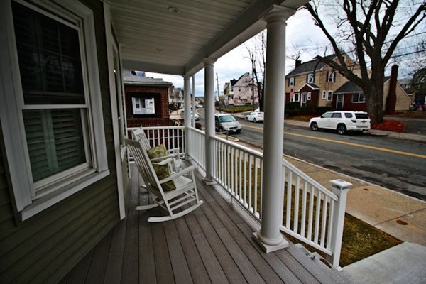 242 River Road Winthrop, MA 02152 - Photo 3 of 29 Gallery Image 3
