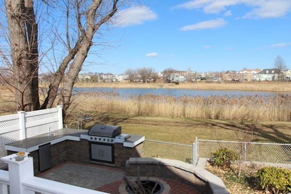 242 River Road Winthrop, MA 02152 - Photo 6 of 29 Gallery Image 6