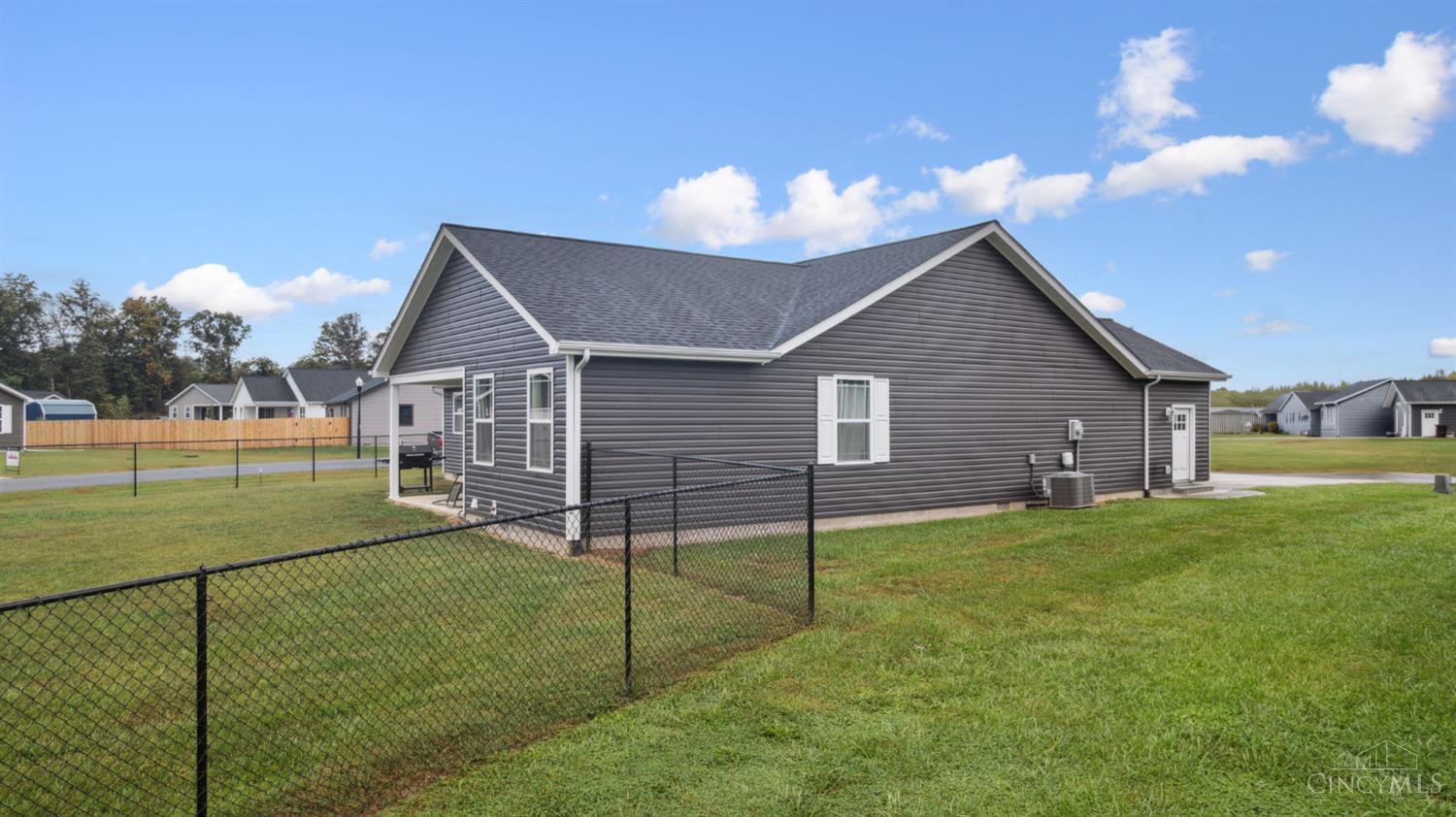 153 Willow Run Road Mount Orab, OH 45154 - Photo 4 of 30 Gallery Image 4