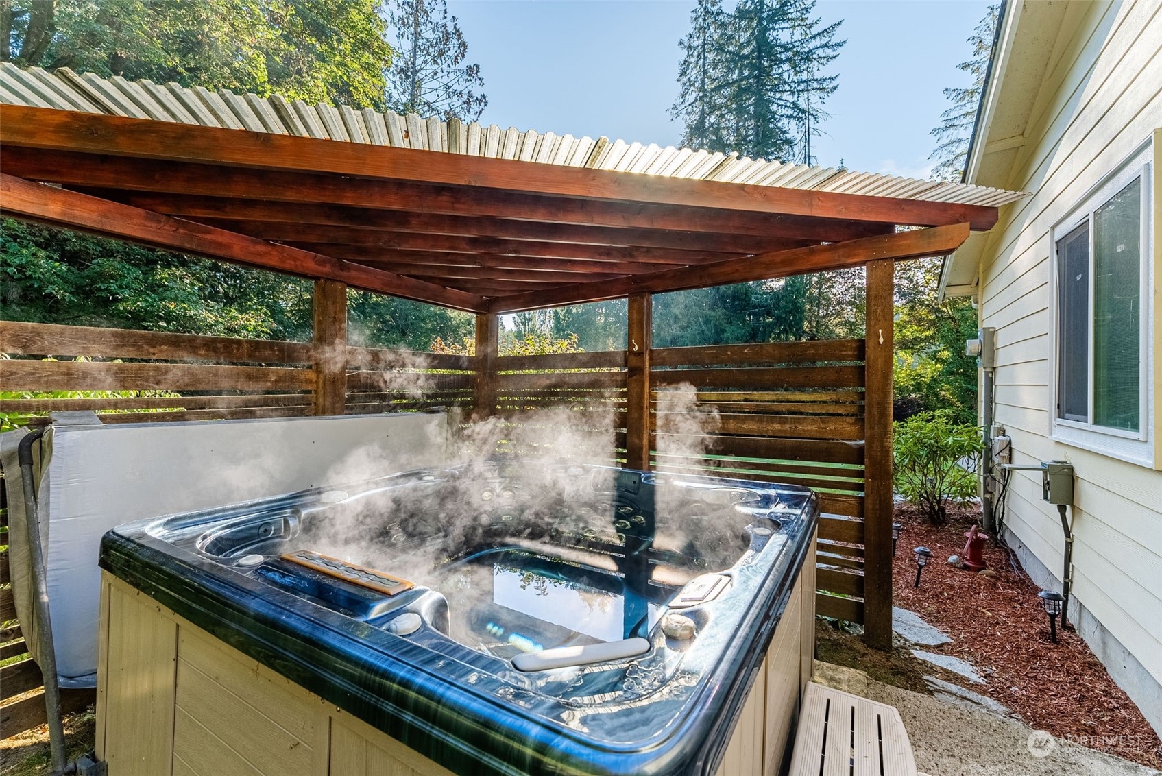 10870 Olalla Valley Road Southeast Olalla, WA 98367 - Photo 10 of 38 Gallery Image 10