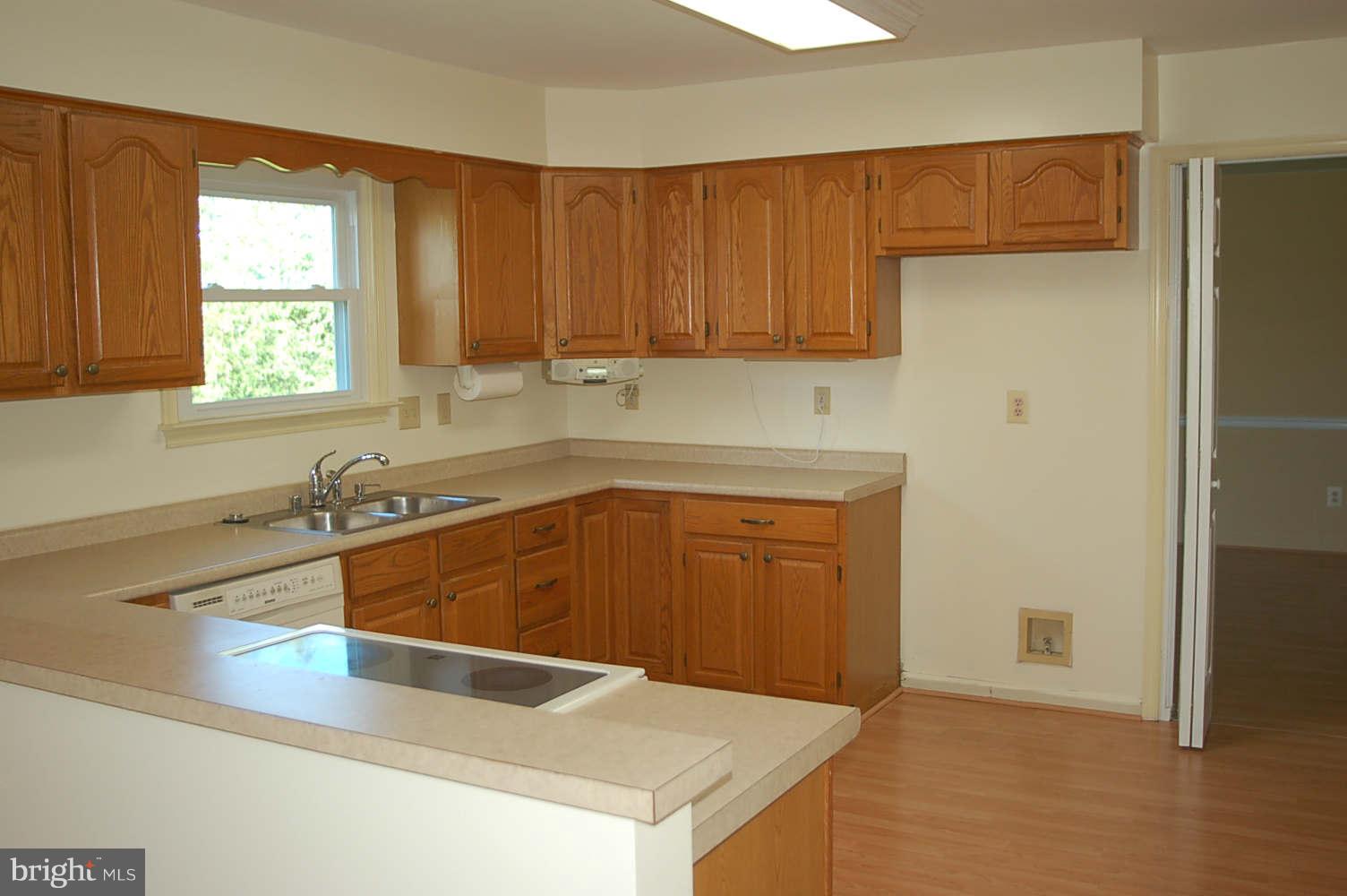 9033 Spring Valley Drive Frederick, MD 21701 - Photo 3 of 29 Kitchen