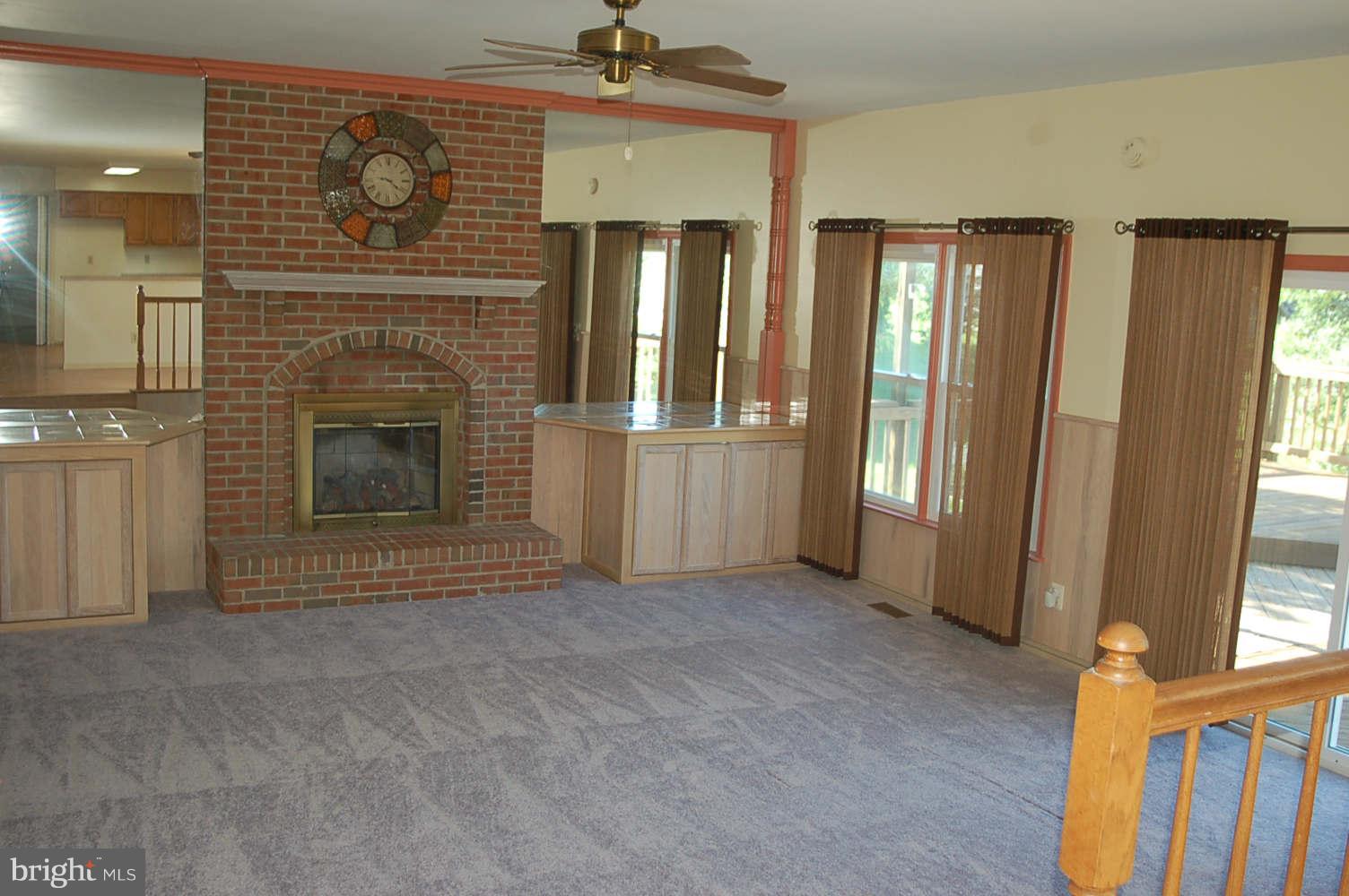 9033 Spring Valley Drive Frederick, MD 21701 - Photo 9 of 29 Family Room
