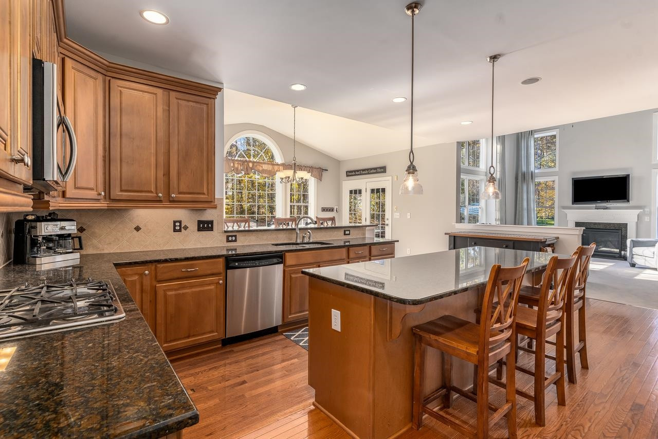 303 Ivyshaw Road Cary, NC 27519 - Photo 13 of 29 Photo 13
