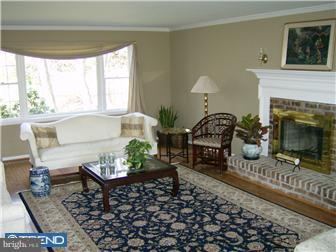 1002 Saber Road West Chester, PA 19382 - Photo 3 of 12 Gallery Image 3