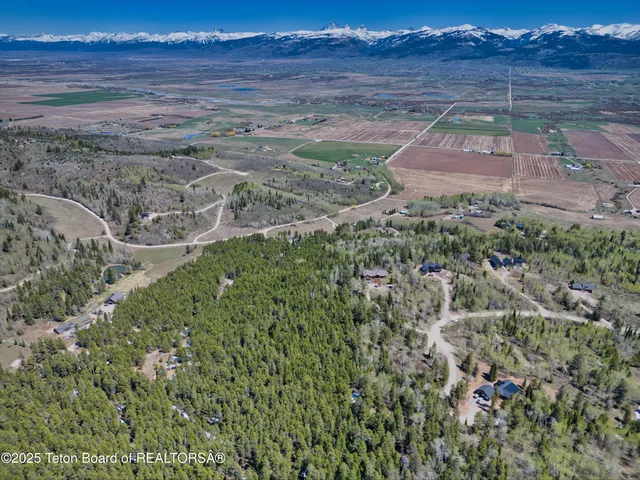 $400,000 | 5726 Forest Ridge Road, Victor, ID 83455