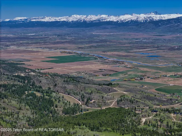 $400,000 | 5726 Forest Ridge Road, Victor, ID 83455