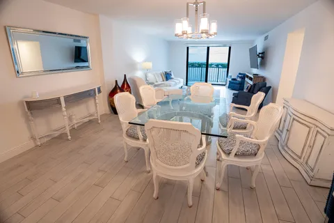 $475,000 | 1208 Marine Way, Unit 803, North Palm Beach, FL 33408