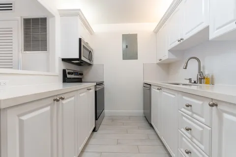 $475,000 | 1208 Marine Way, Unit 803, North Palm Beach, FL 33408