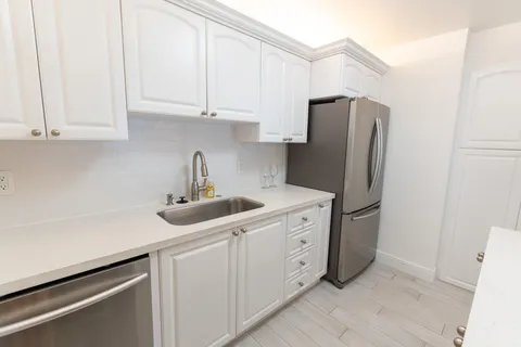 $475,000 | 1208 Marine Way, Unit 803, North Palm Beach, FL 33408