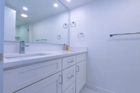 $475,000 | 1208 Marine Way, Unit 803, North Palm Beach, FL 33408