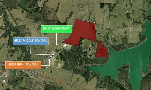 a sign that is on a wall