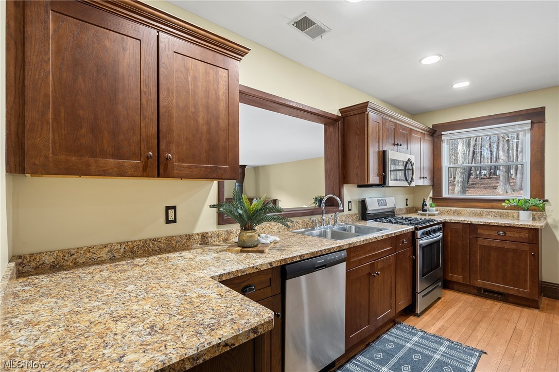 4273 Granger Road Akron, OH 44333 - Photo 9 of 34 Gallery Image 9