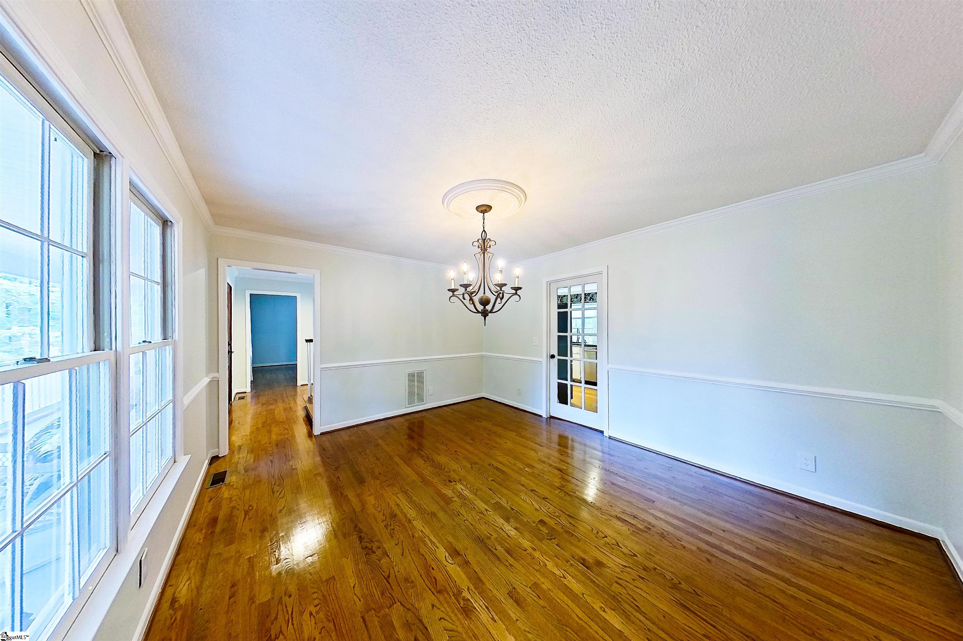 116 Forest Road Woodruff, SC 29388 - Photo 5 of 35