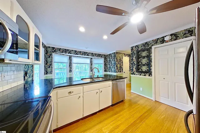 $449,000 | 116 Forest Road, Woodruff, SC 29388