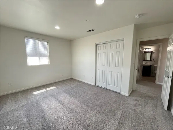 $3,500 | 8416 Hooper Avenue, Los Angeles, CA 90001