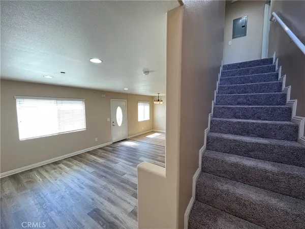 $3,500 | 8416 Hooper Avenue, Los Angeles, CA 90001