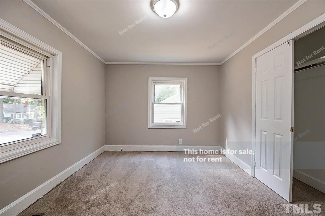 820 Ridgeway Avenue Durham, NC 27701 - Photo 11 of 16 Gallery Image 11