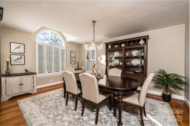 $674,900 | 456 North Shore Drive, Hickory, NC 28601