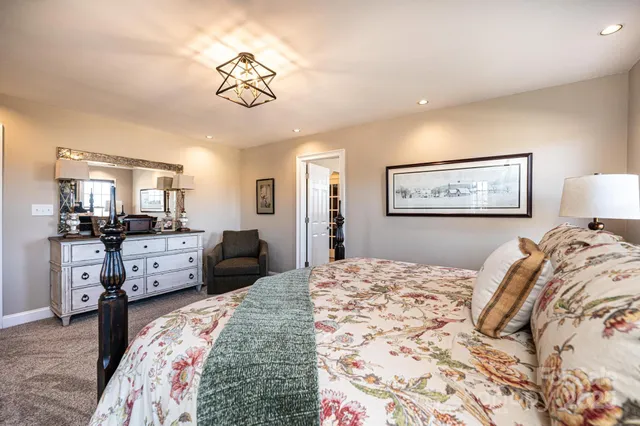 $674,900 | 456 North Shore Drive, Hickory, NC 28601