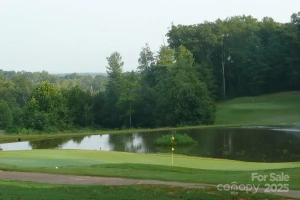 $674,900 | 456 North Shore Drive, Hickory, NC 28601