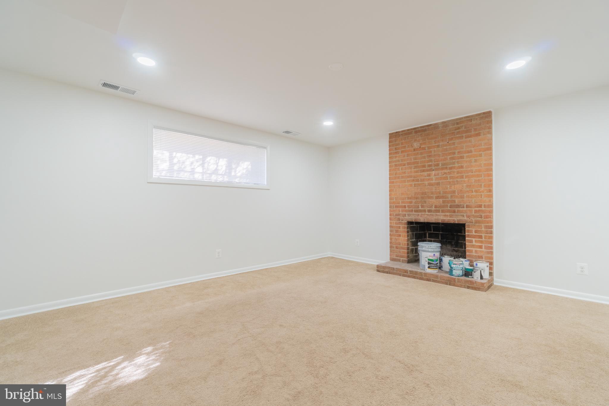 6059 Wilson Boulevard Arlington, VA 22205 - Photo 15 of 37