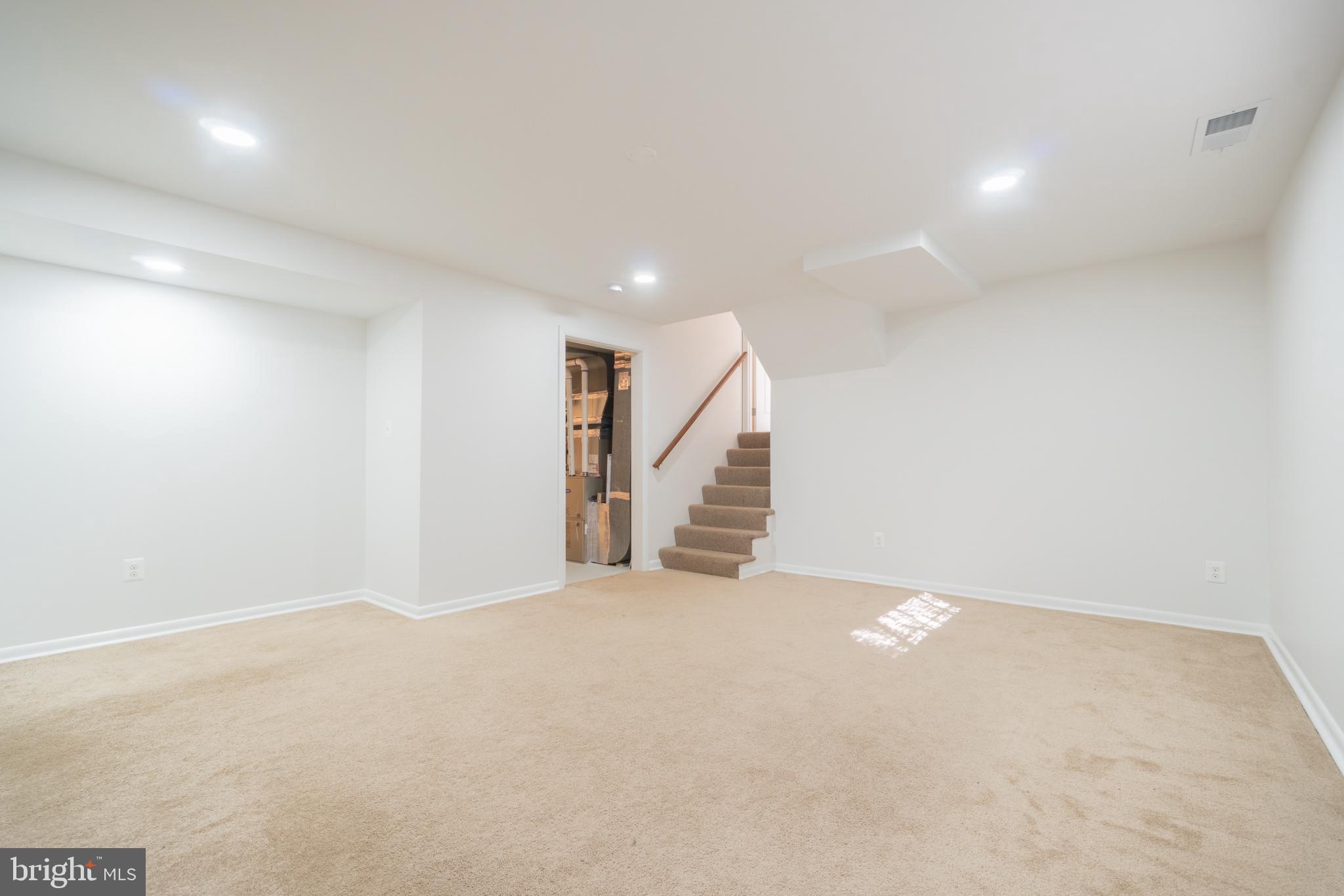 6059 Wilson Boulevard Arlington, VA 22205 - Photo 17 of 37