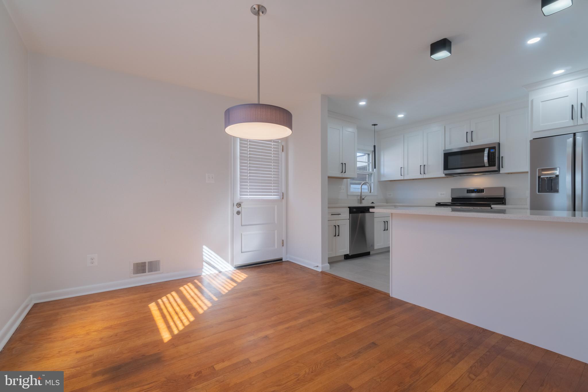 6059 Wilson Boulevard Arlington, VA 22205 - Photo 23 of 37